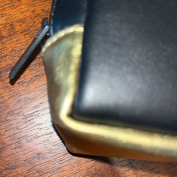 YSL  Beaute Bag  Black/gold vinyl lined in black nylon  YSL gold foil front logo - Picture 12 of 13